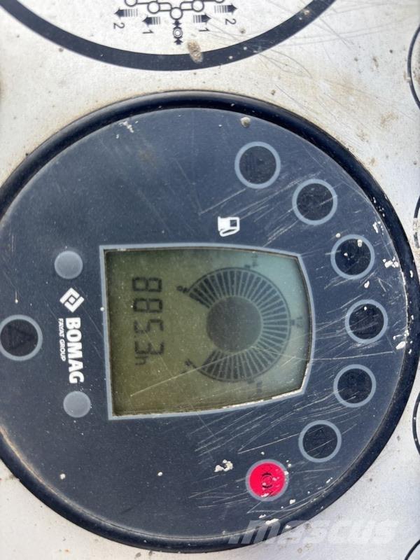 Bomag BW 120 AD-4 Valjci sa duplim bubnjem