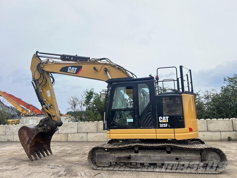 CAT 325FL Bageri guseničari