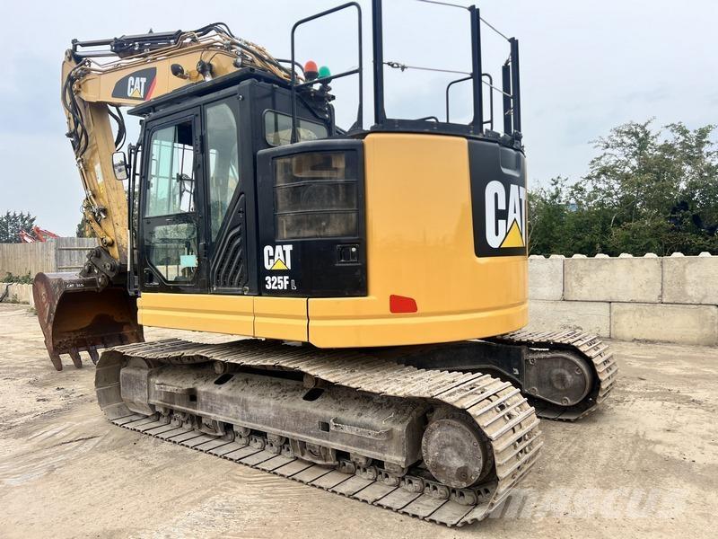 CAT 325FL Bageri guseničari