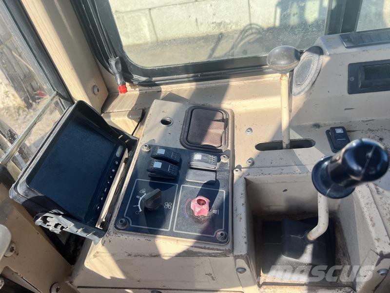 CAT 939 Ostalo za građevinarstvo