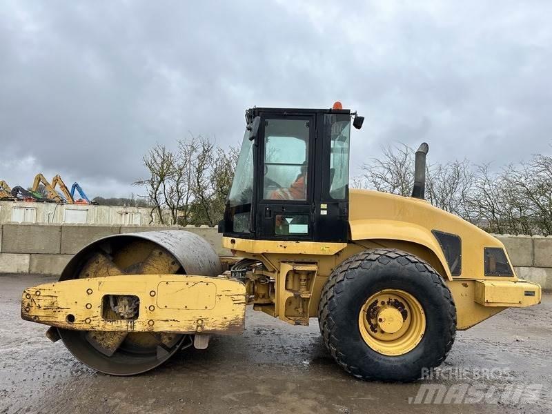 CAT CS-563 E Valjci sa duplim bubnjem