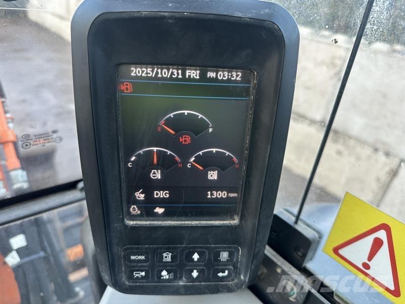 Doosan DX27 Bageri guseničari