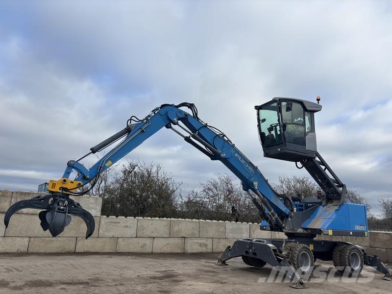 Fuchs MHL320 Bageri za prenos primarnih/sekundarnih sirovina