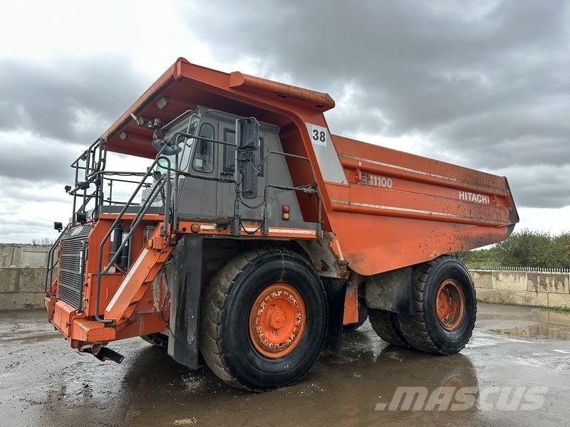 Hitachi EH1100-5 Zglobni damperi