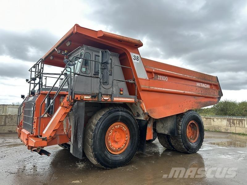 Hitachi EH1100-5 Zglobni damperi