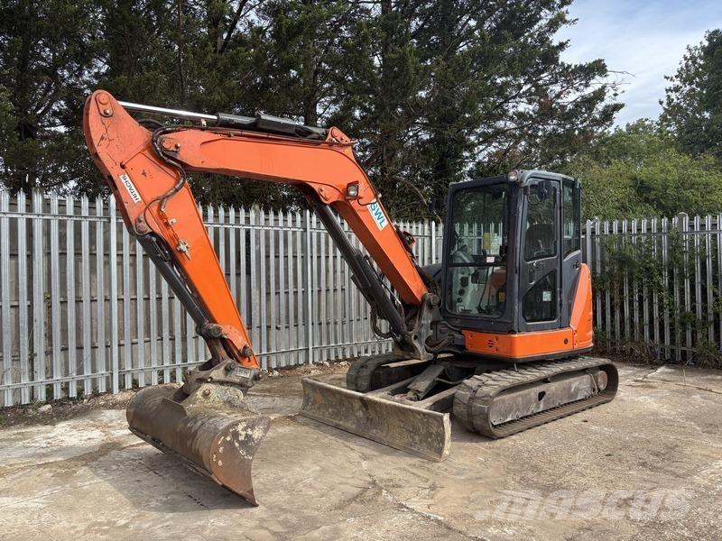 Hitachi ZX65 Midi bageri 7t – 12t