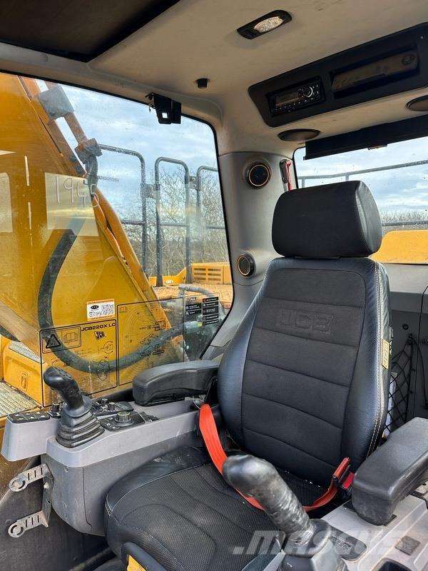 JCB 220X L 4F Bageri guseničari