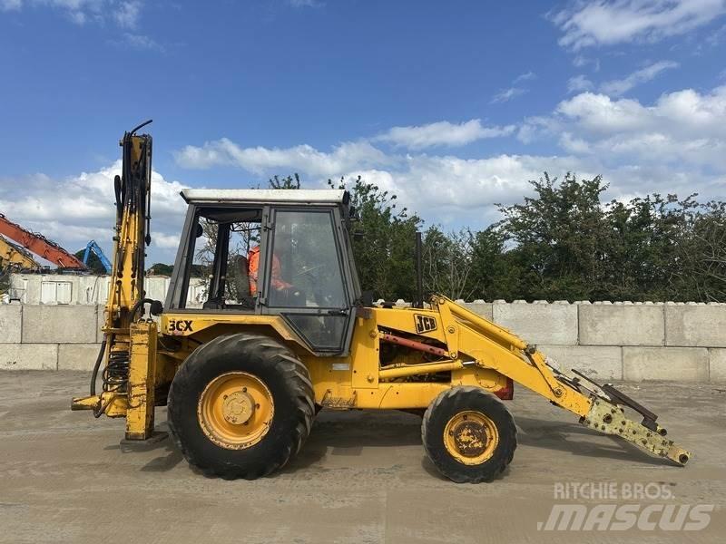 JCB 3CX Sitemaster Rovokopači
