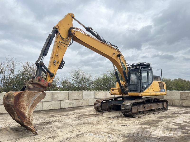 LiuGong CLG933 Bageri guseničari