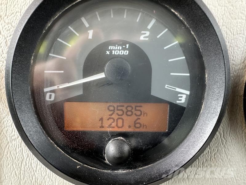 Moxy MT26 Zglobni damperi