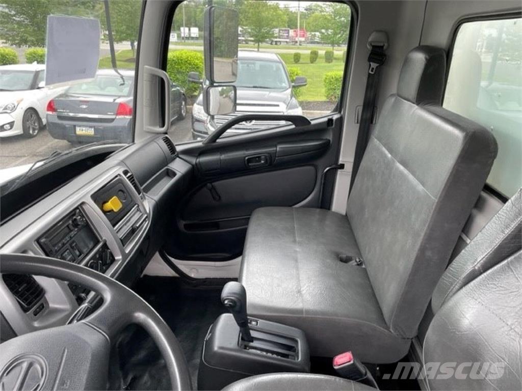 Hino 268A Sanduk kamioni