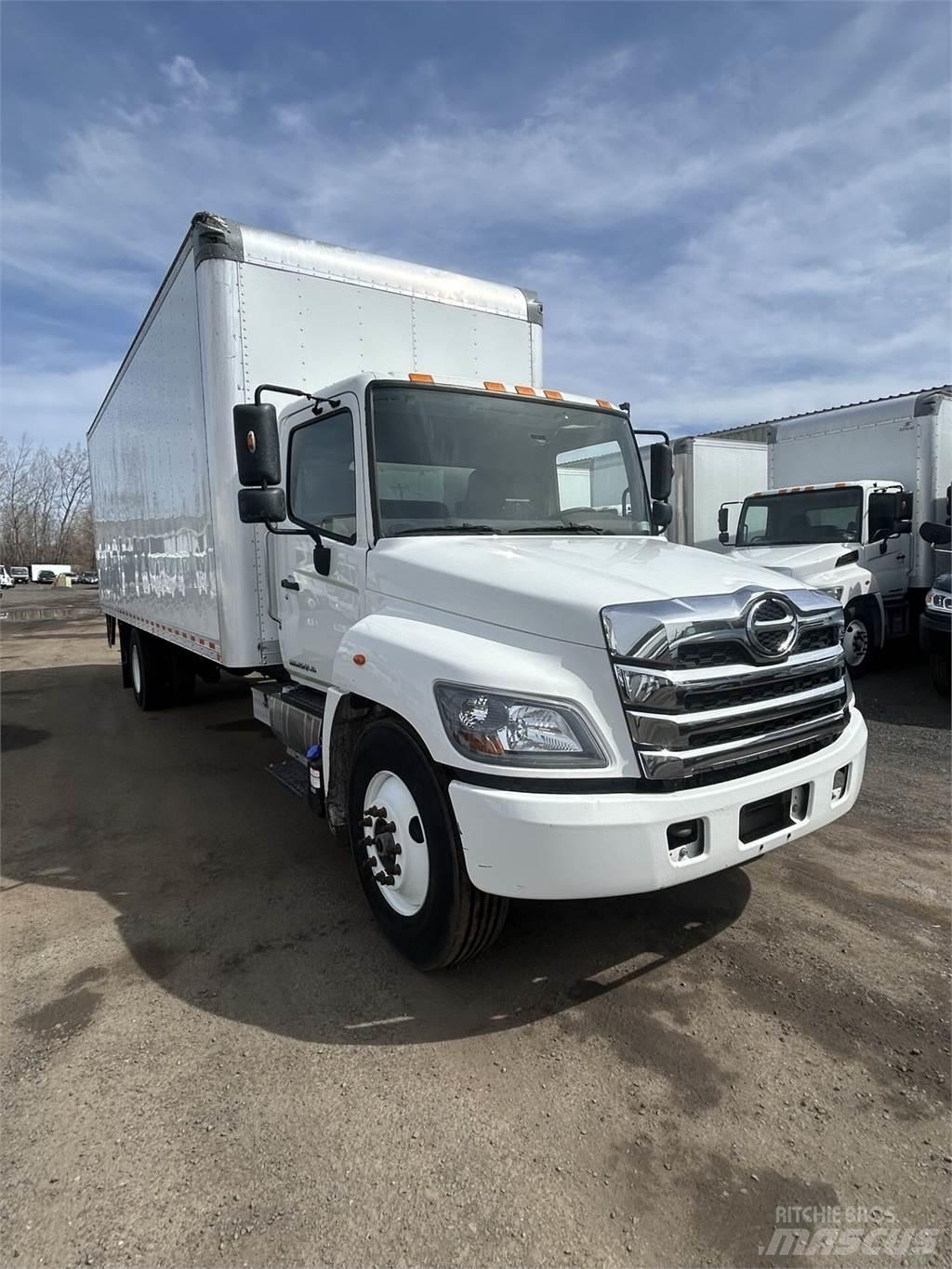 Hino L6 Sanduk kamioni