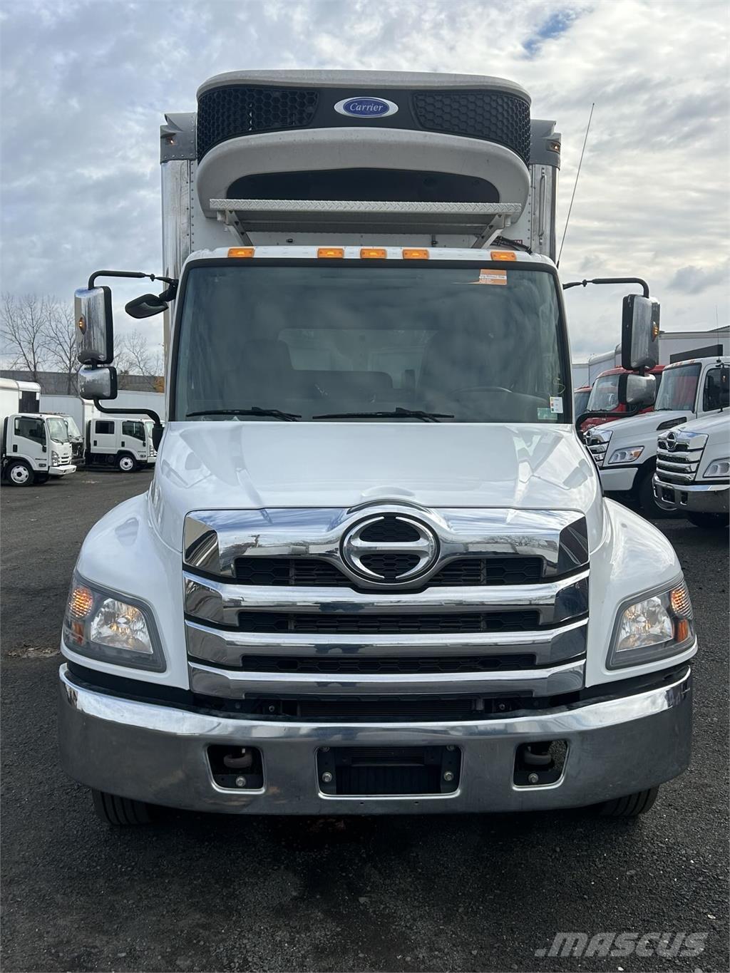 Hino L6 Sanduk kamioni