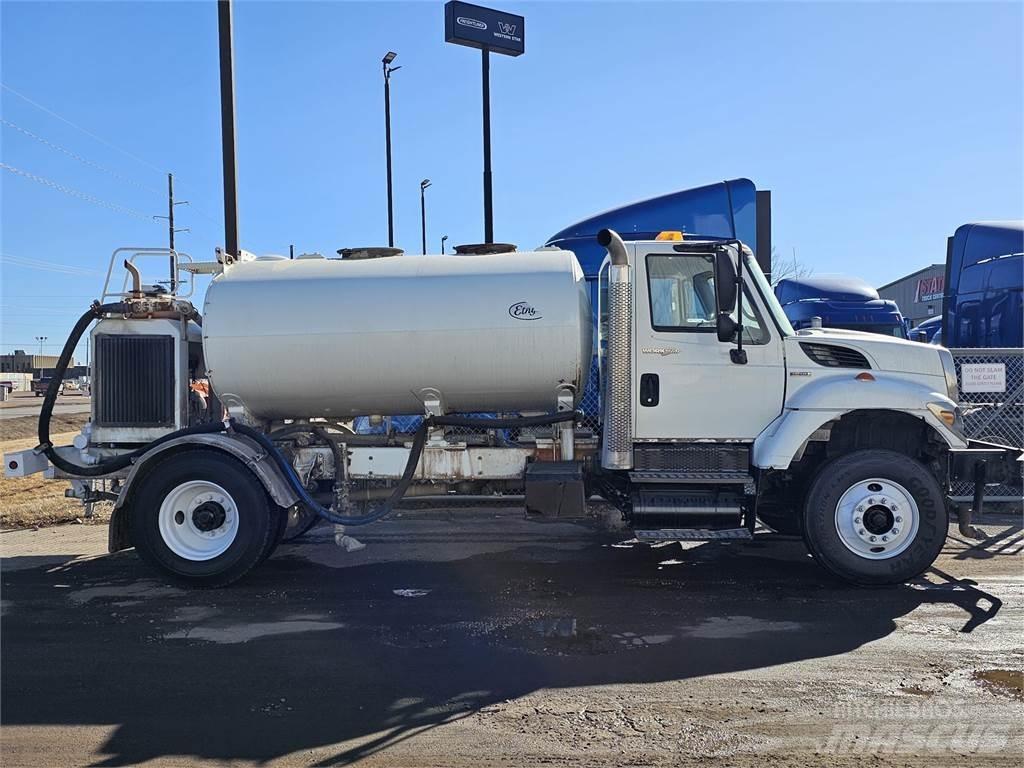 International 7000 Kamioni-šasije