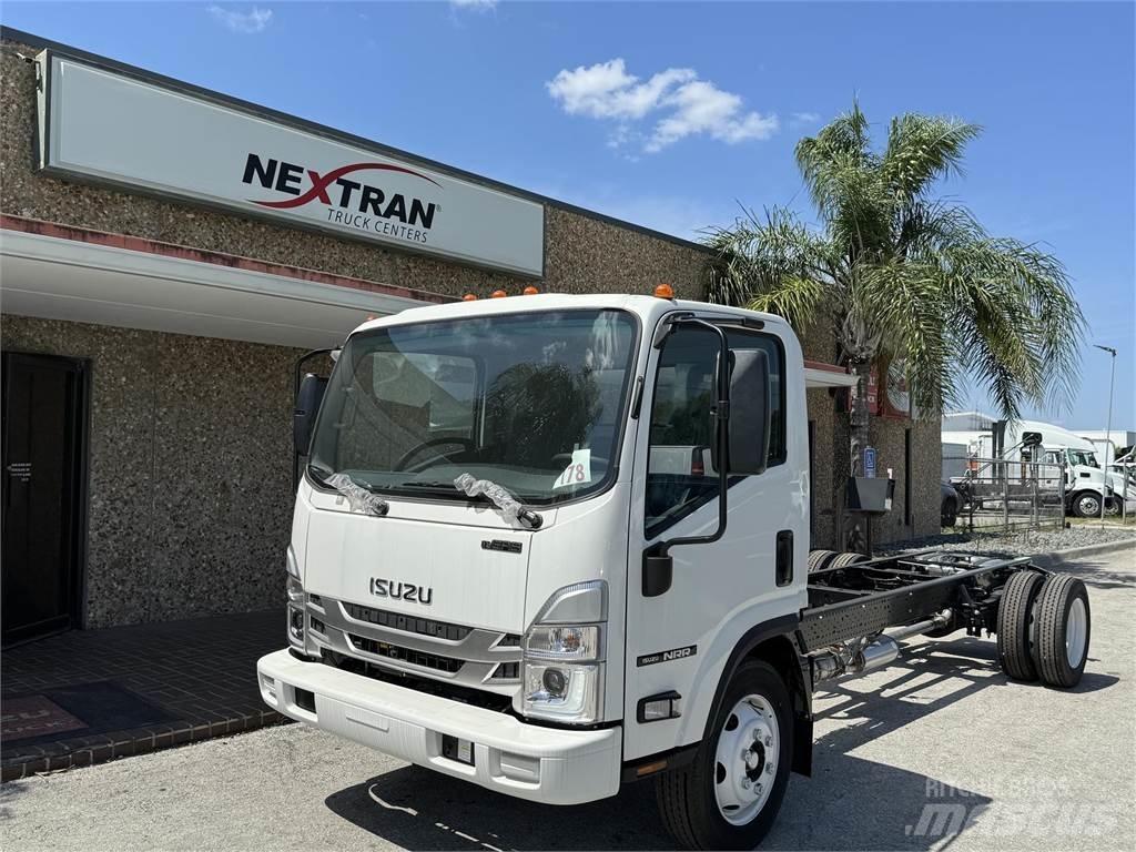 Isuzu NPR-1F404 Sanduk kamioni
