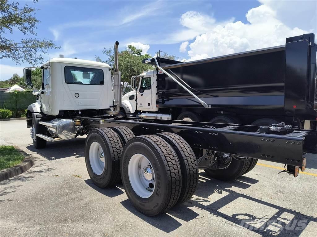 Mack GR64BX Kamioni mešalice za beton