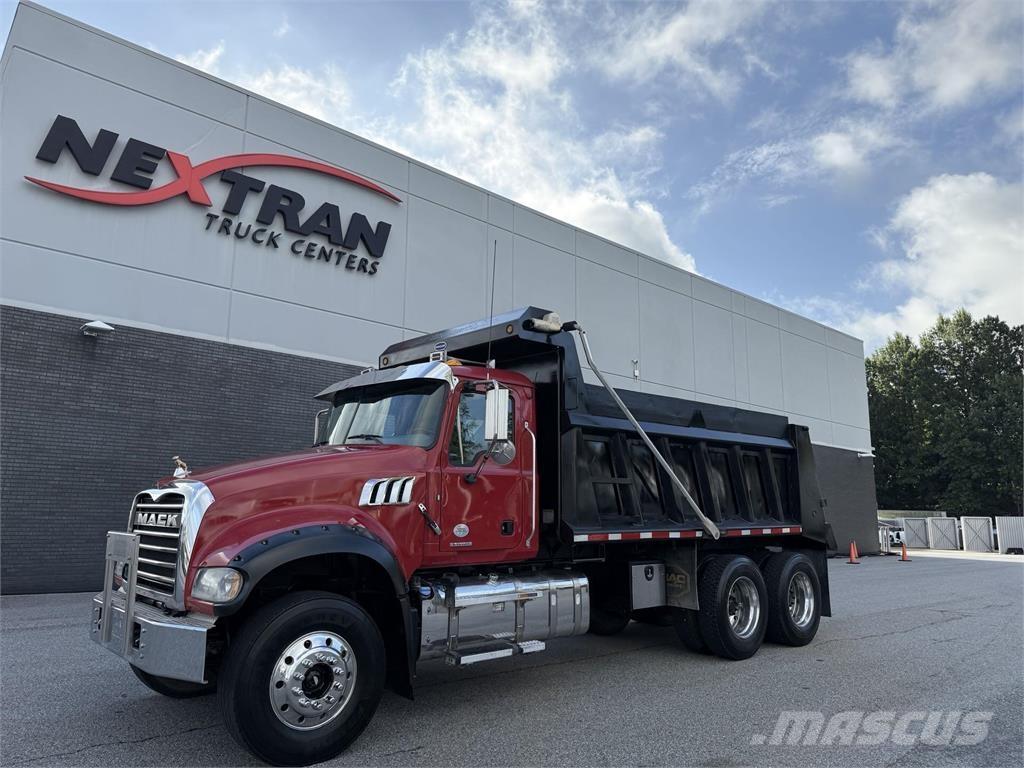 Mack GR64F Kiperi kamioni