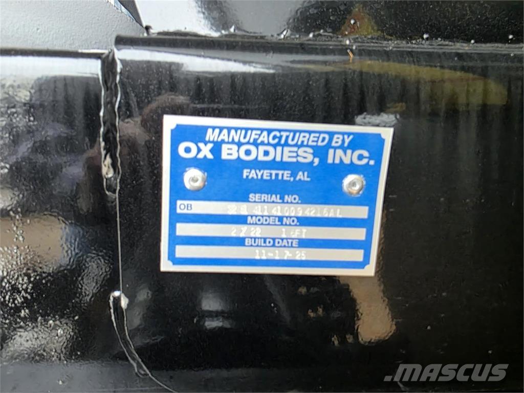 Mack GR84F Kiperi kamioni