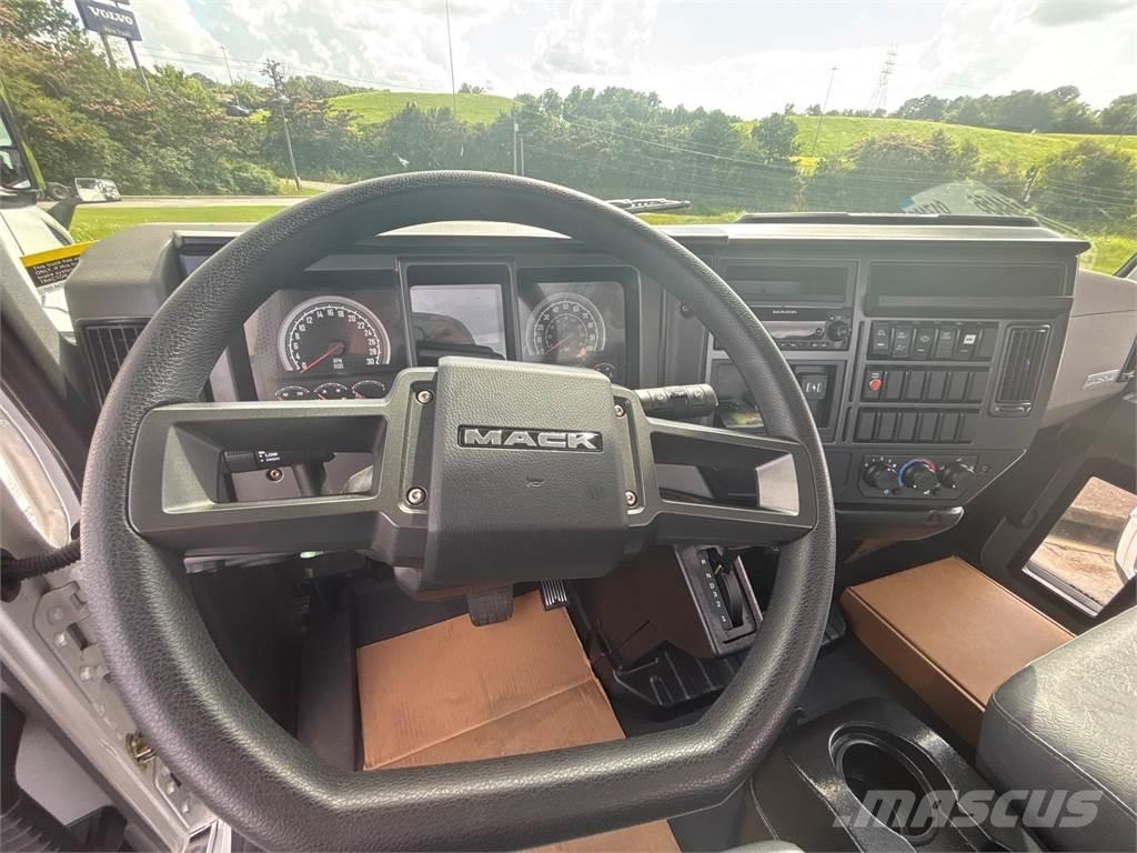 Mack MD6 42R Ostali kamioni