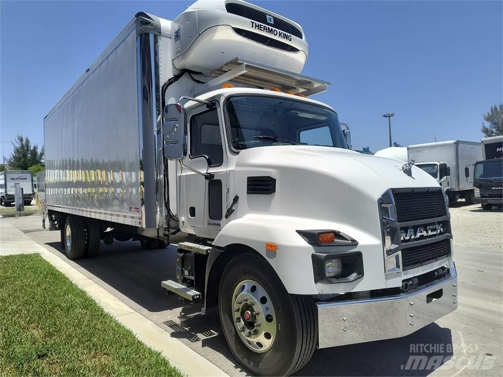 Mack MD6 42R Tegljači