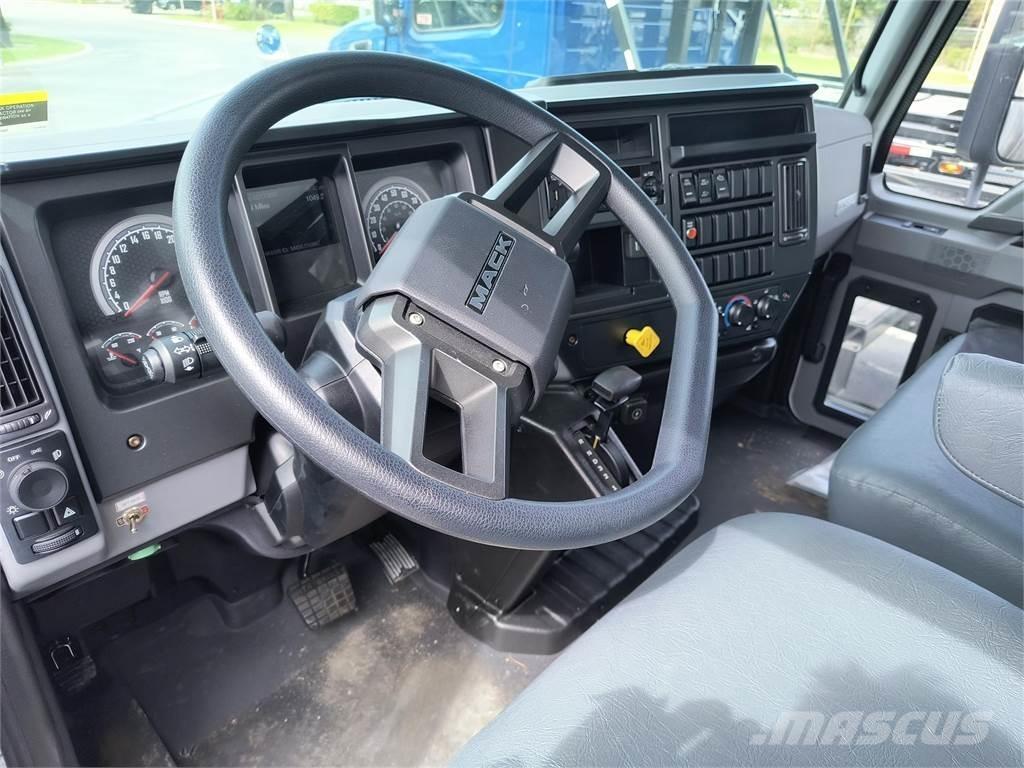 Mack MD6 42R Sanduk kamioni