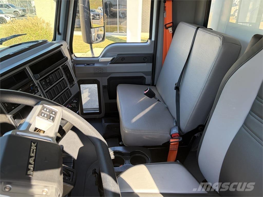 Mack MD6 42R Sanduk kamioni