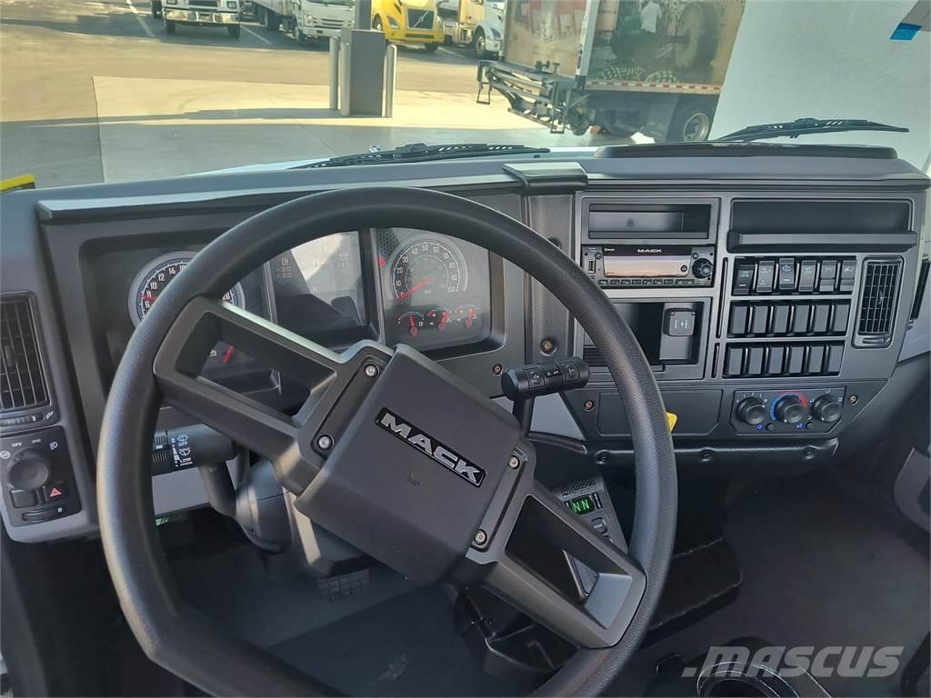 Mack MD7 42R Kamioni-šasije