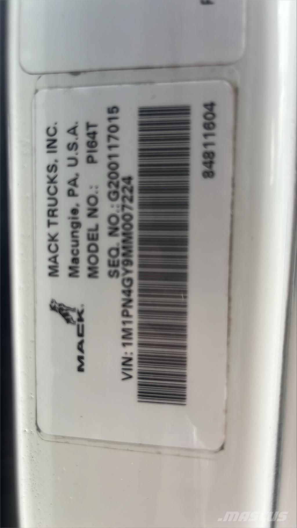 Mack PI64T Tegljači