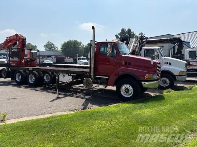 Sterling TRUCK LT9522 Tegljači