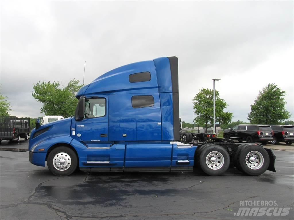 Volvo VNL64T760 Tegljači