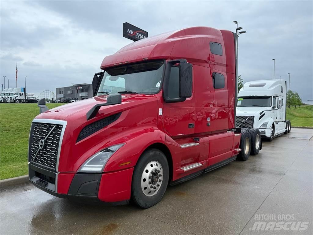 Volvo VNL64T760 Tegljači