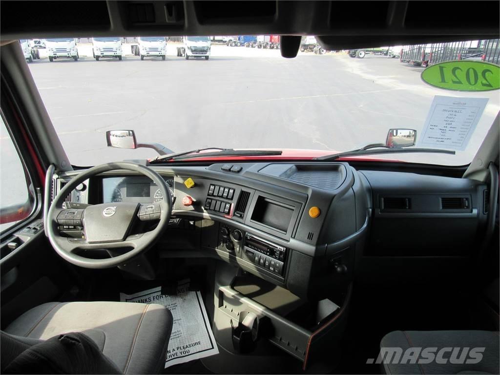 Volvo VNL64T760 Tegljači