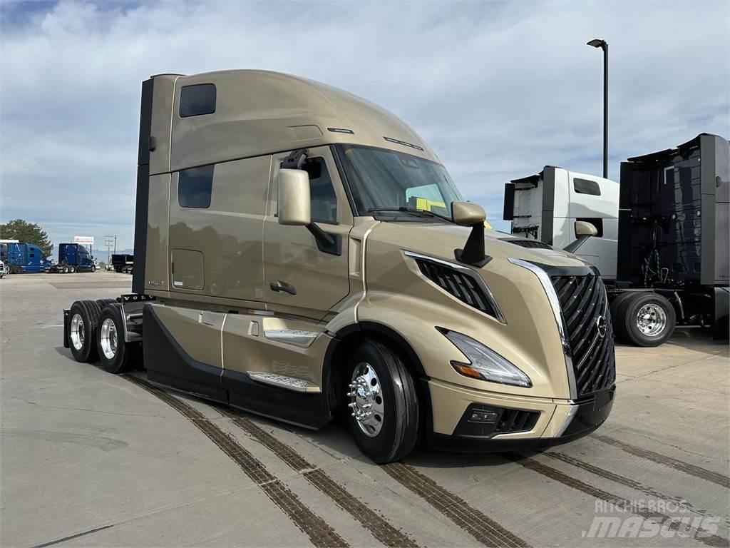 Volvo VNL64T860 Tegljači