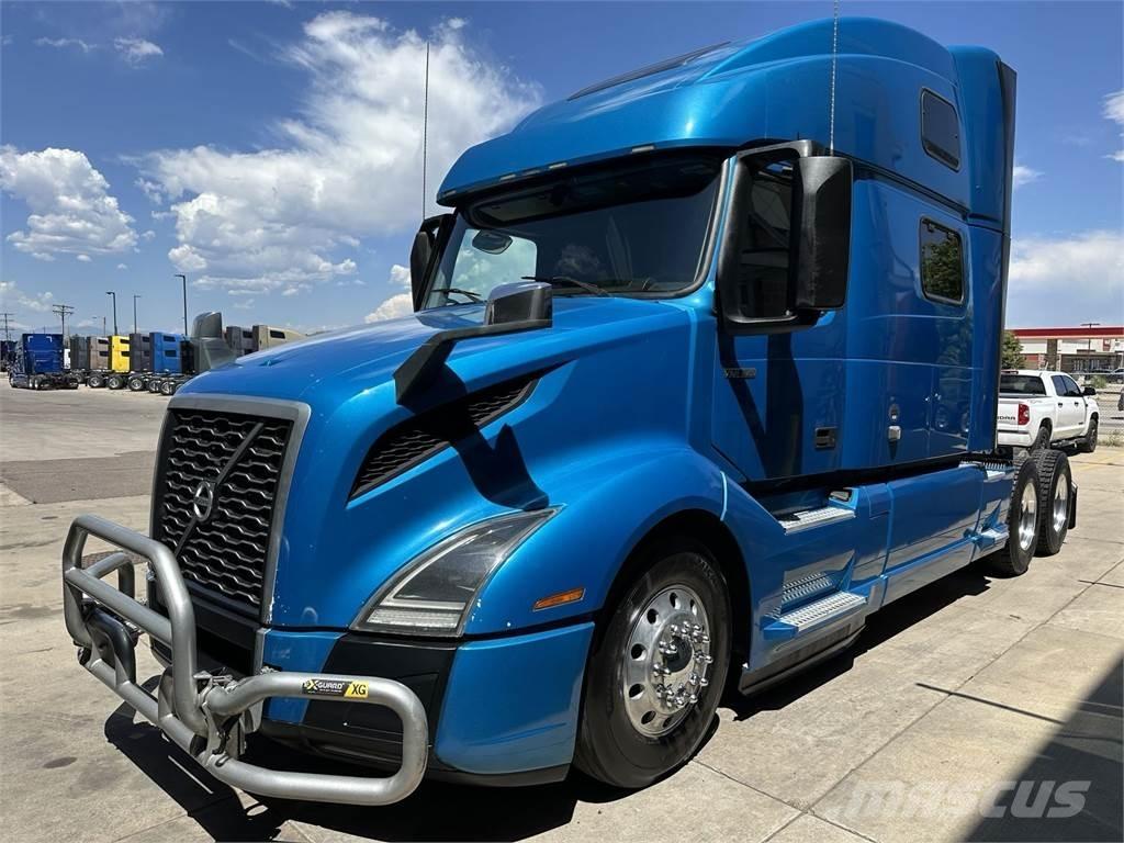 Volvo VNL64T860 Tegljači