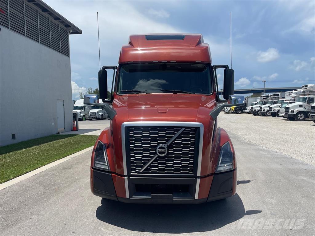Volvo VNL64T860 Tegljači