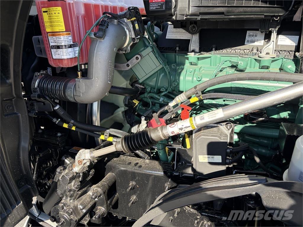 Volvo VNL64T860 Tegljači