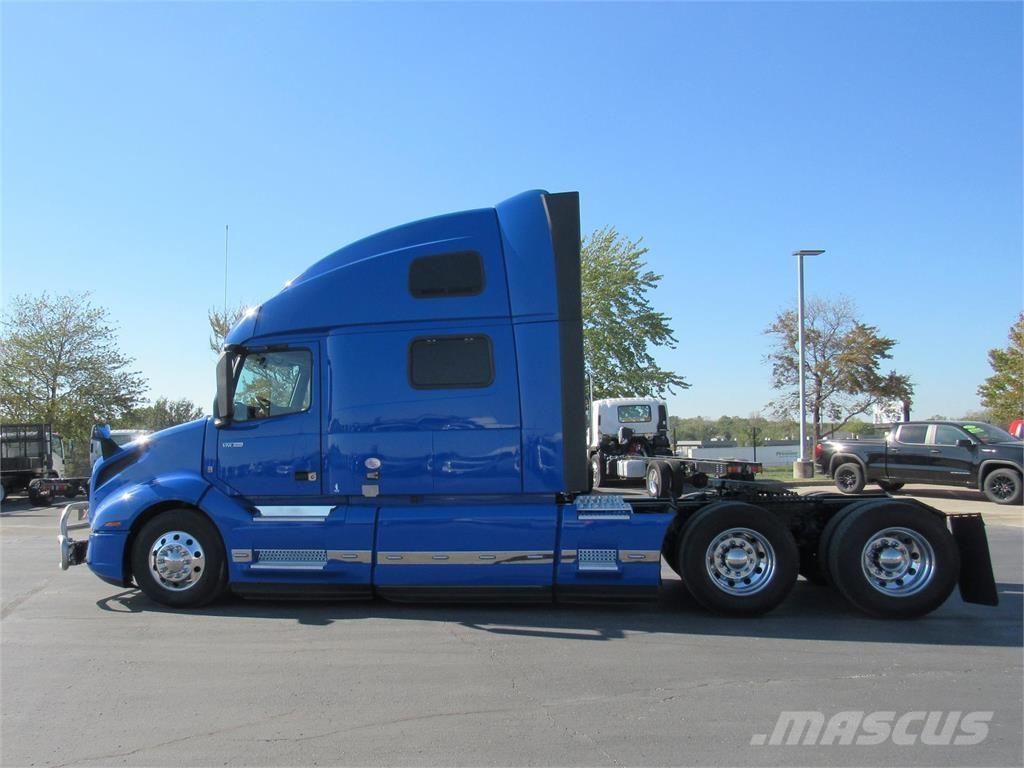 Volvo VNL860 Tegljači