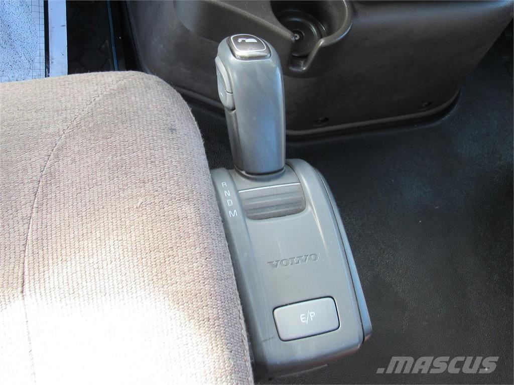 Volvo VNM64T300 Tegljači