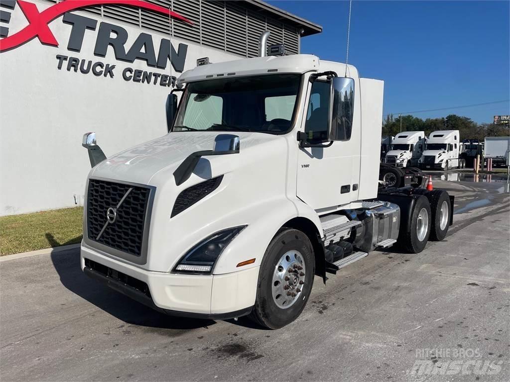 Volvo VNR64T Tegljači