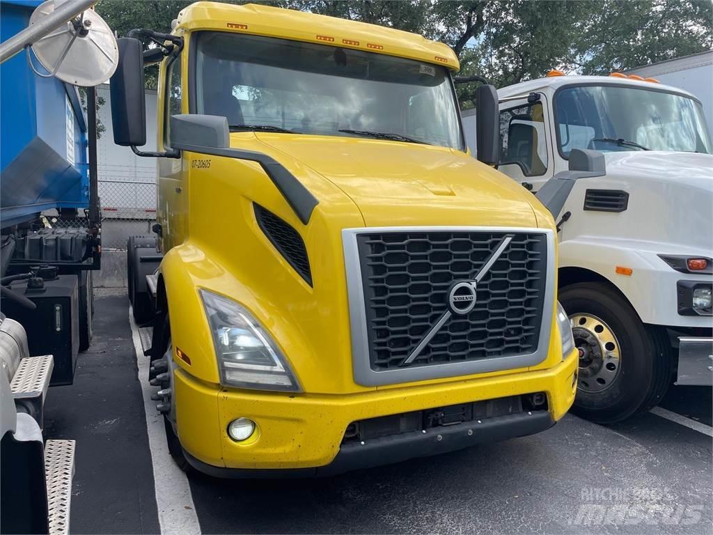 Volvo VNR64T300 Tegljači