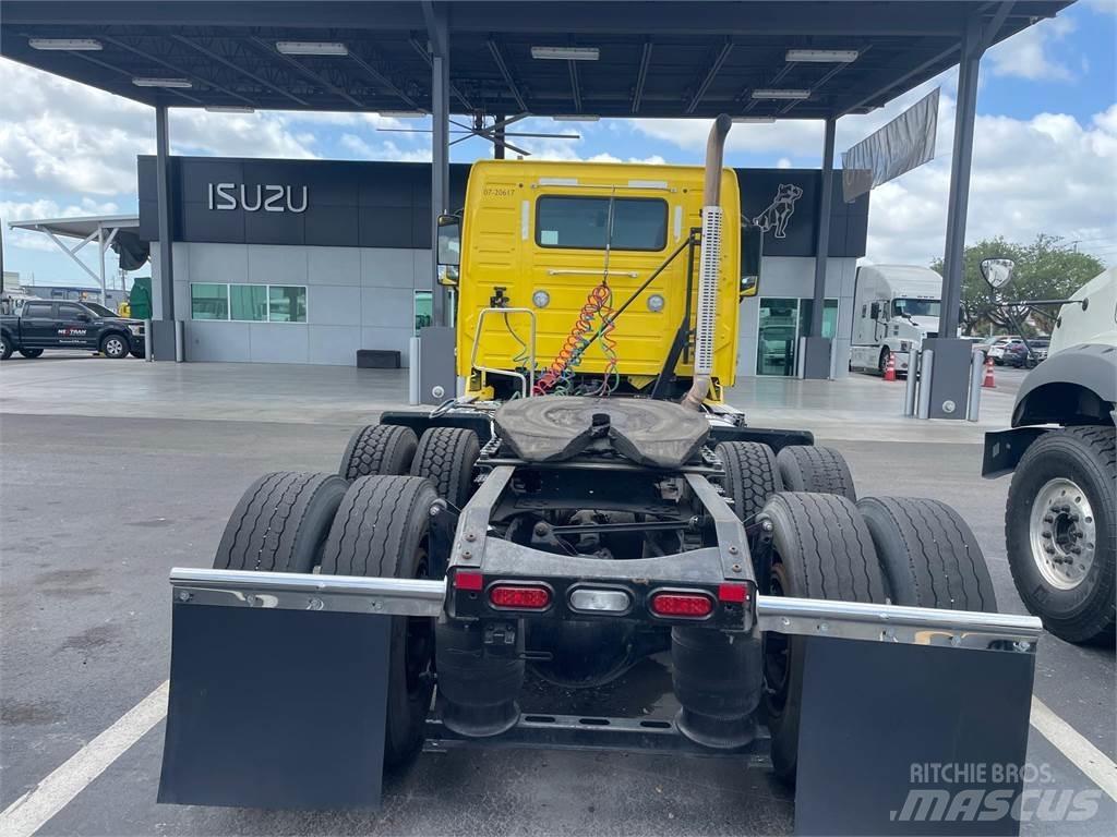Volvo VNR64T300 Tegljači