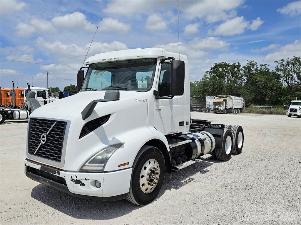 Volvo VNR64T300 Tegljači