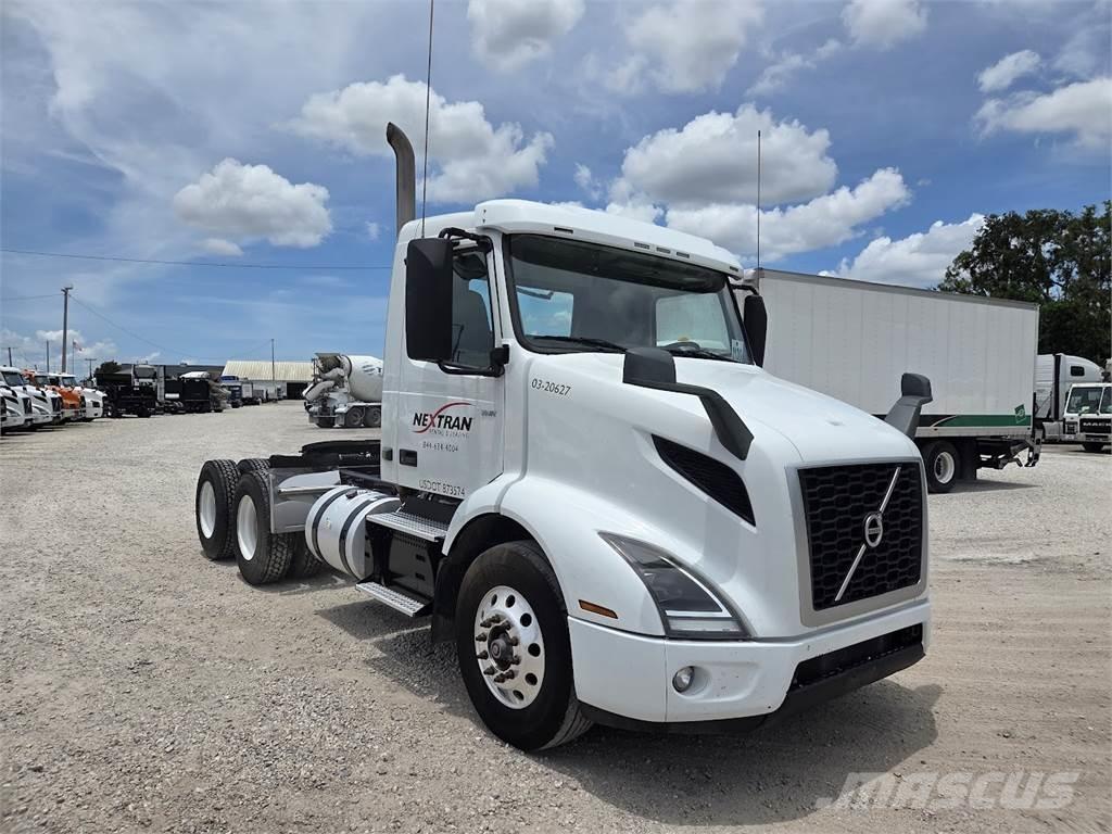 Volvo VNR64T300 Tegljači