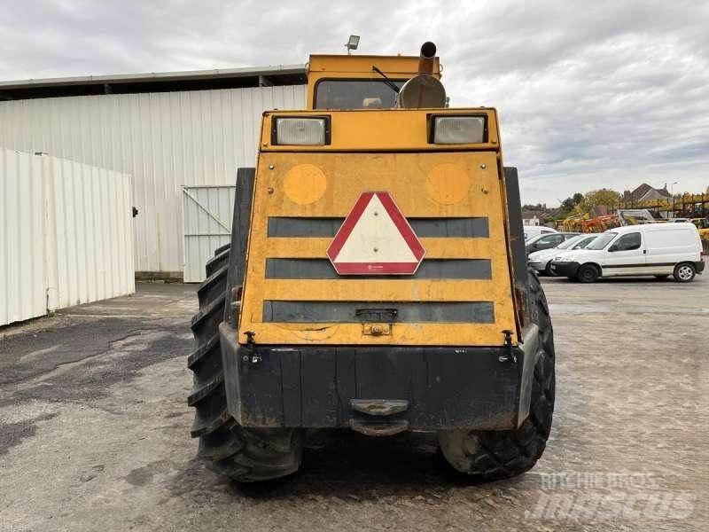 Bomag BW213D Nabijači zemlje