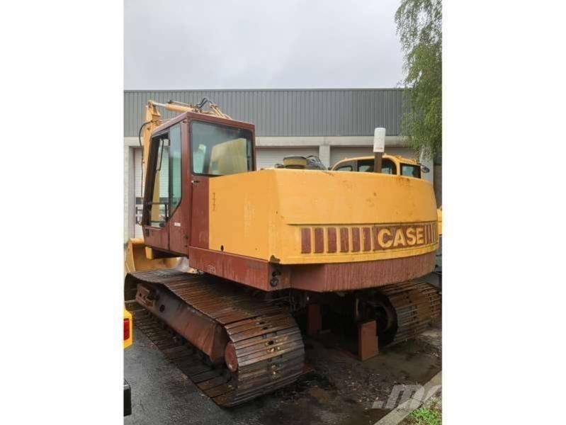 CASE 888CK Bageri guseničari