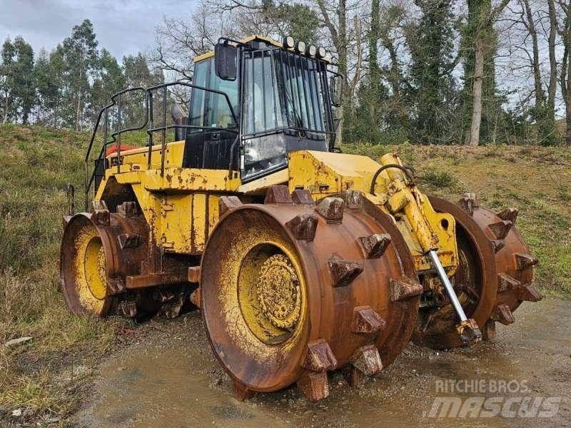 CAT 826GII Nabijači zemlje