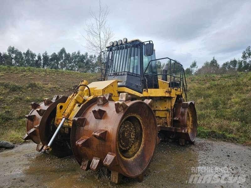 CAT 826GII Nabijači zemlje