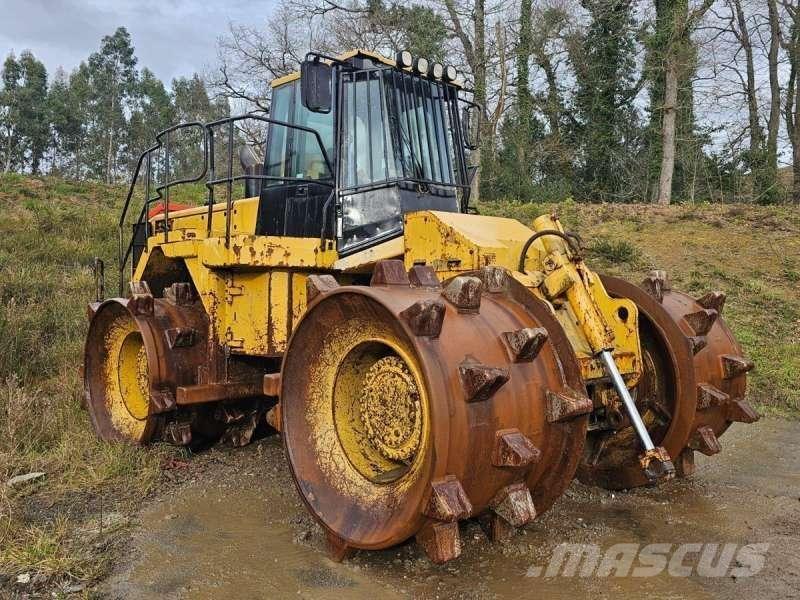 CAT 826GII Nabijači zemlje
