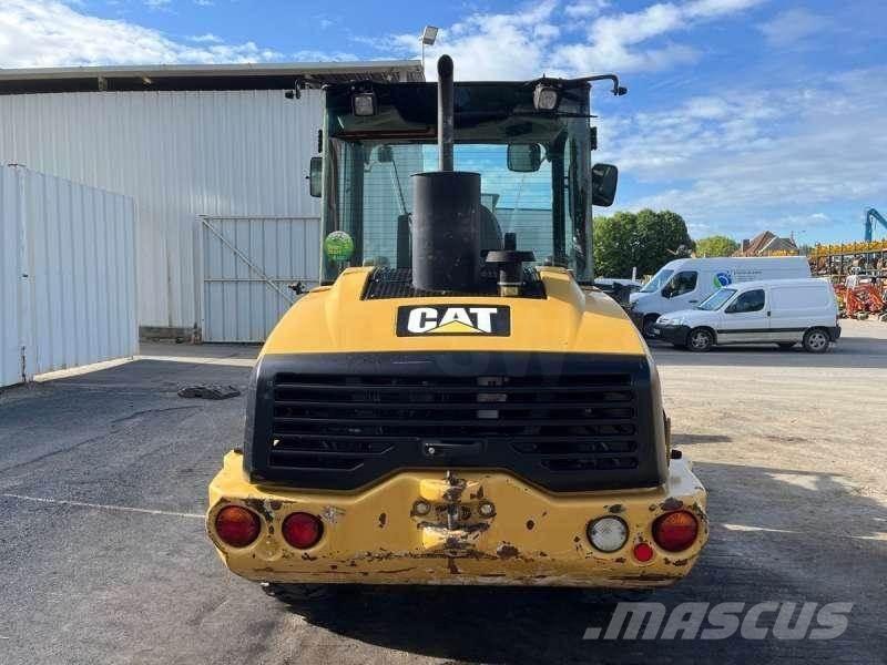 CAT 906H Mini utovarivači
