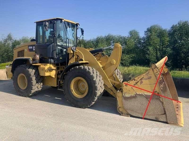 CAT 926M Utovarivači na točkove